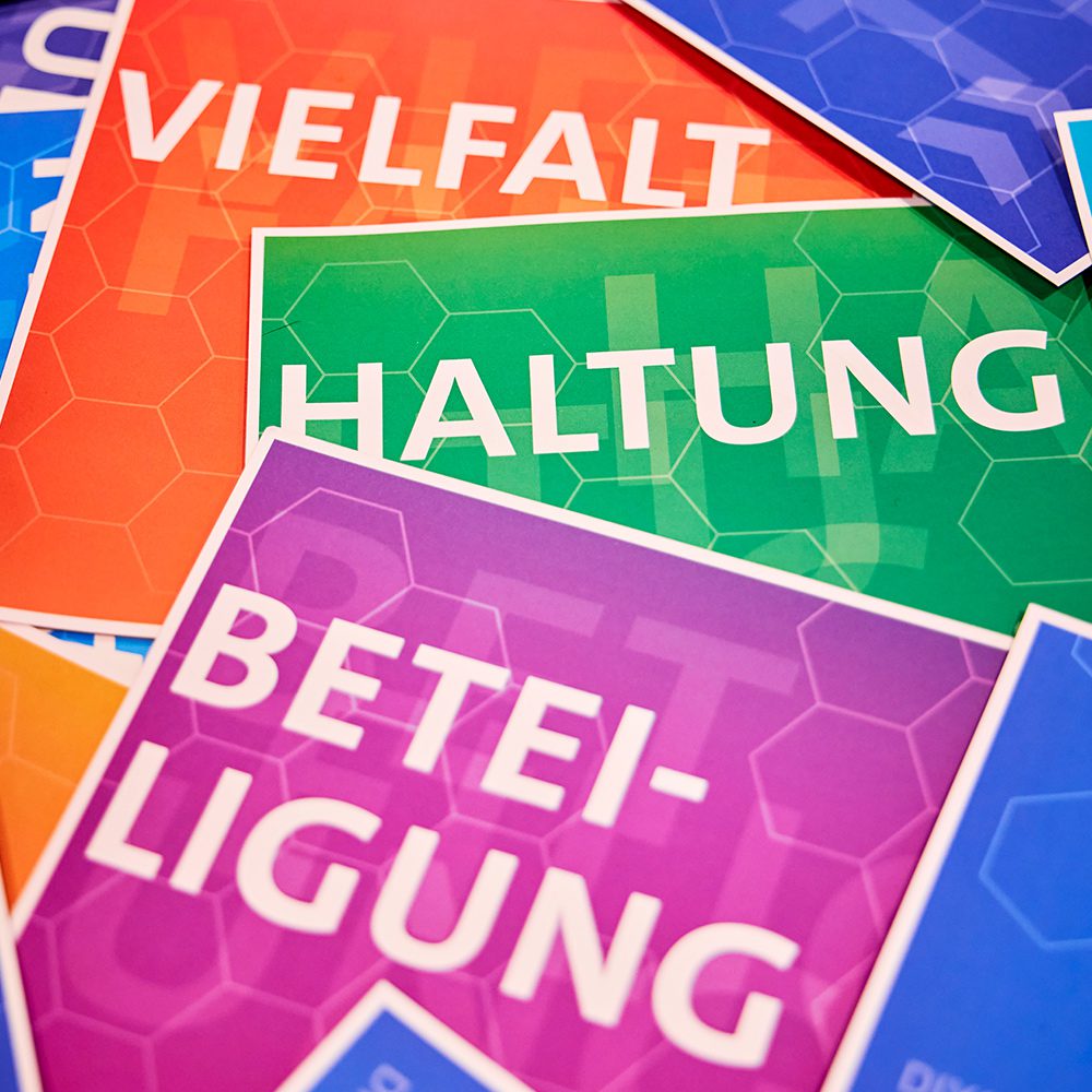 JJ_KF_DEMO_LPZG_1125_2559_WEB